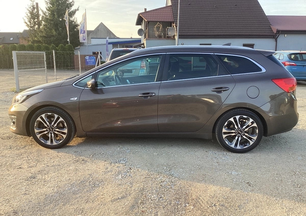 Kia Ceed cena 55900 przebieg: 98500, rok produkcji 2017 z Leszno małe 67
